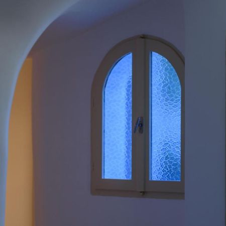 Suite Home Santorini Fira  Bagian luar foto