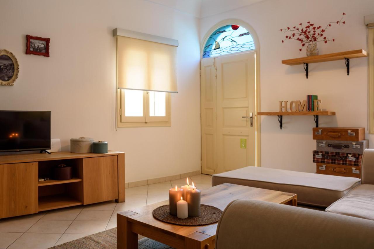 Suite Home Santorini Fira  Bagian luar foto