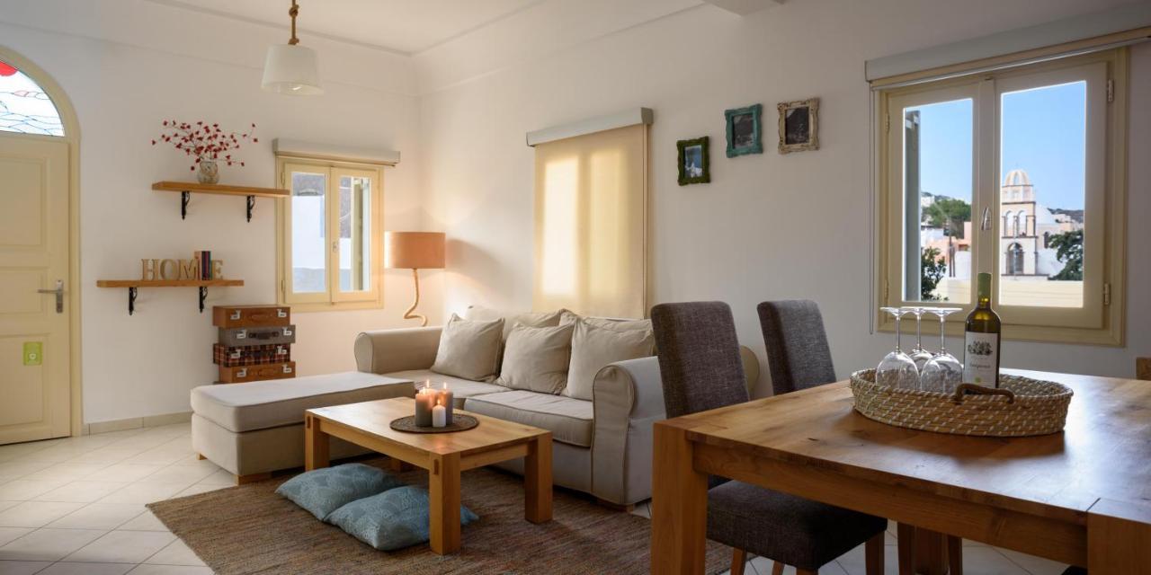 Suite Home Santorini Fira  Bagian luar foto